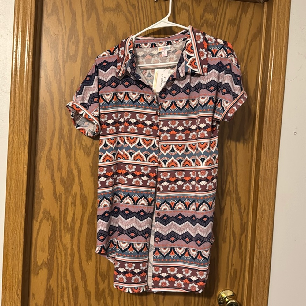 Size Small Lularoe Charlie